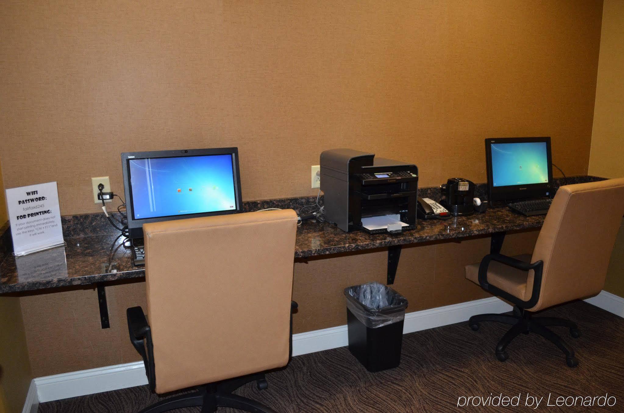 Holiday Inn Express & Suites - Smithfield/Selma By Ihg Exterior foto