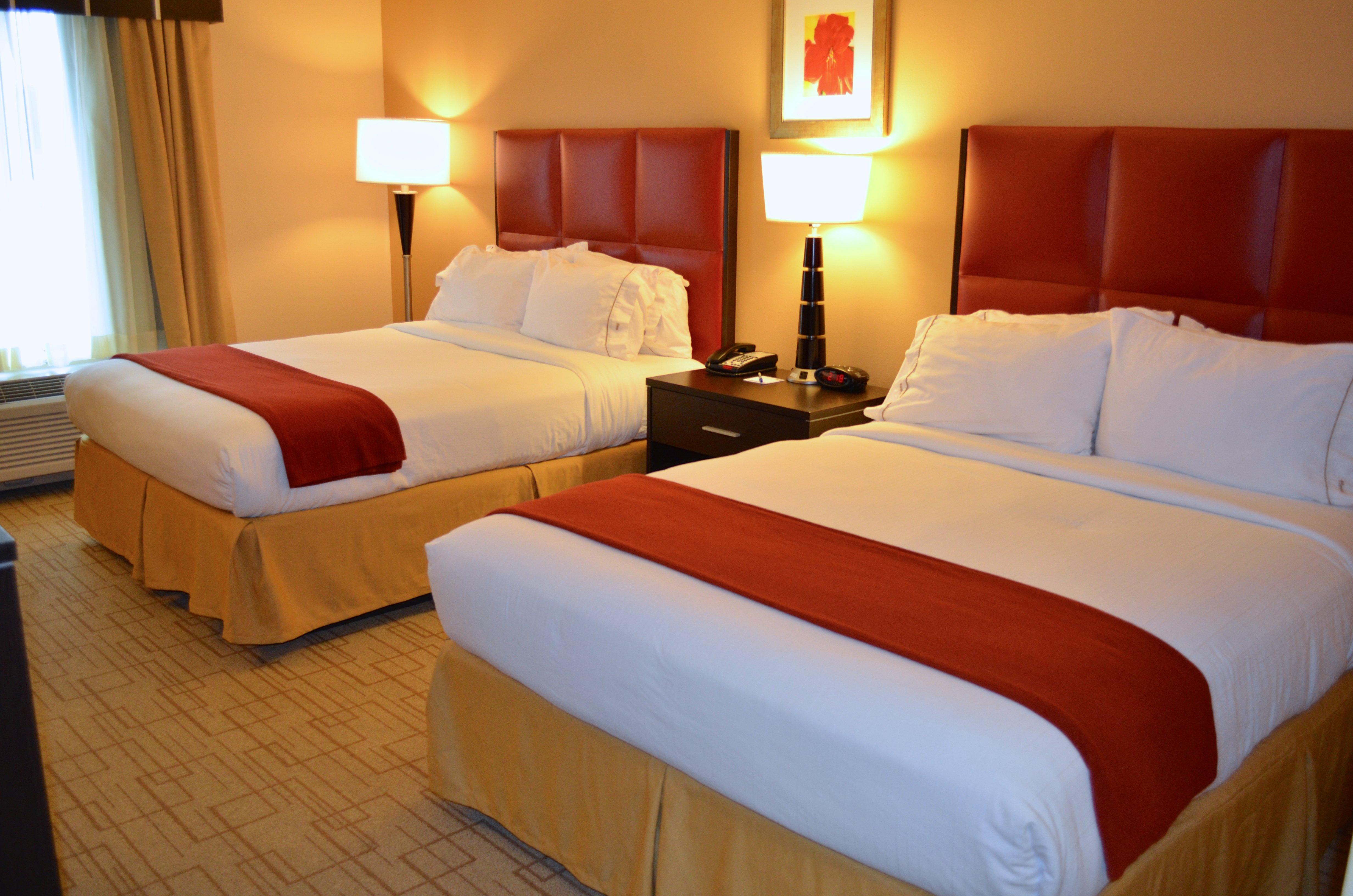 Holiday Inn Express & Suites - Smithfield/Selma By Ihg Exterior foto